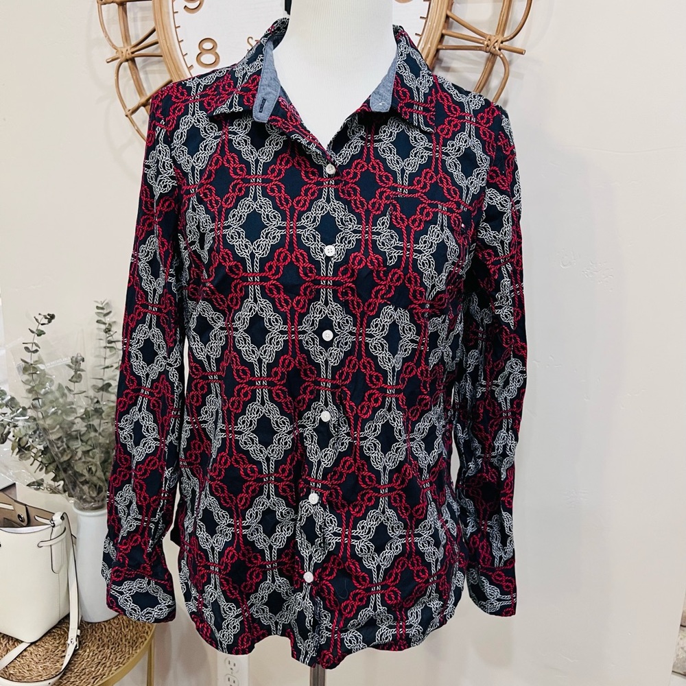 Red, whit and blue Tommy Hilfiger button down